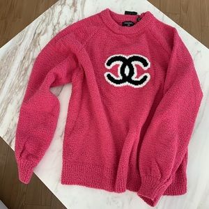 Gorgeous Pink Chanel Sweater 